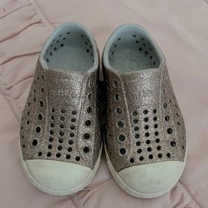 Native Bling Glitter Shoes Size 6 toddler